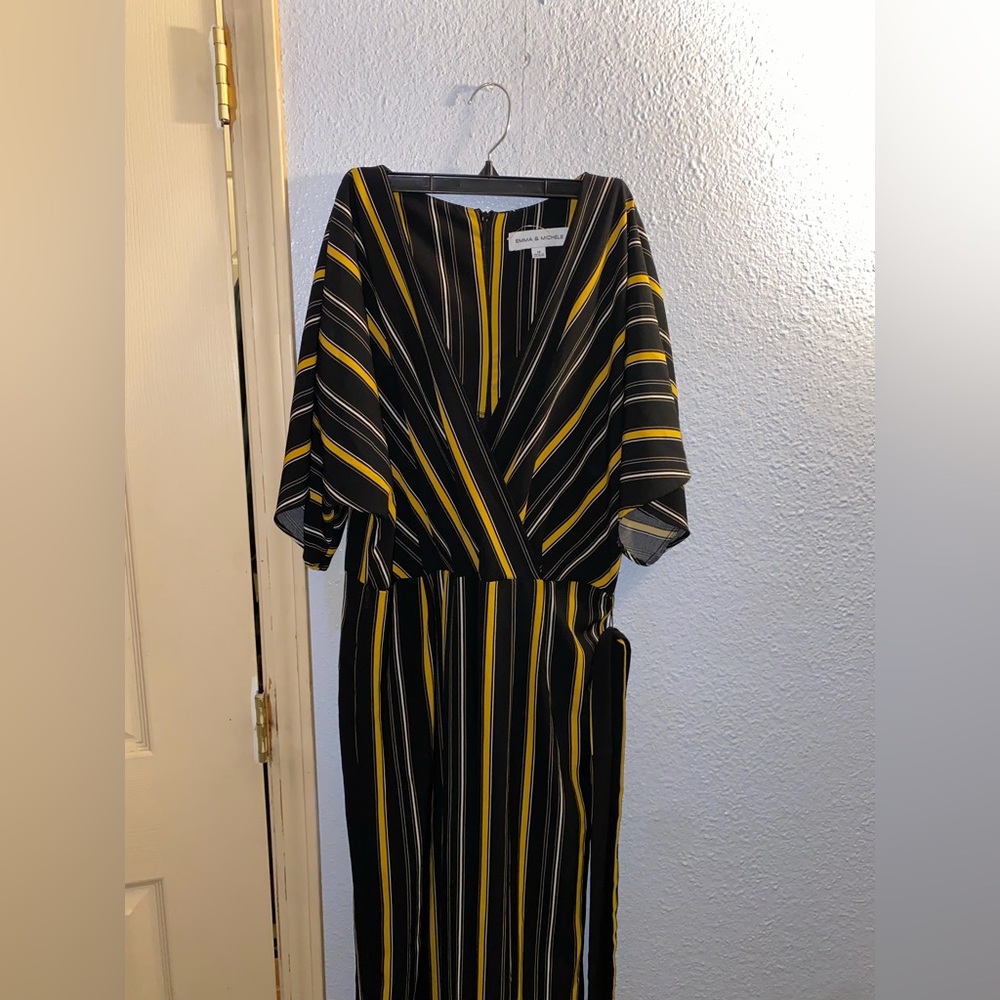 Emma & Michele BRAND NEW JUMPER!!